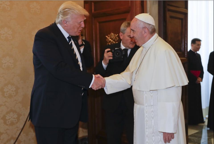 Papa Francisc s-a întîlnit pentru prima dată cu Donald Trump