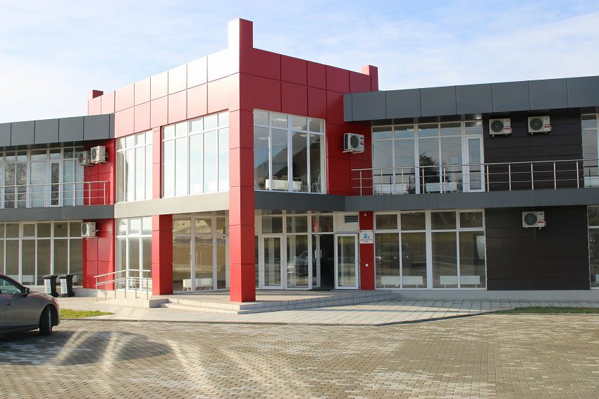 В промпарке "Единцы" открыли холодильный склад и зал по сортировке фруктов