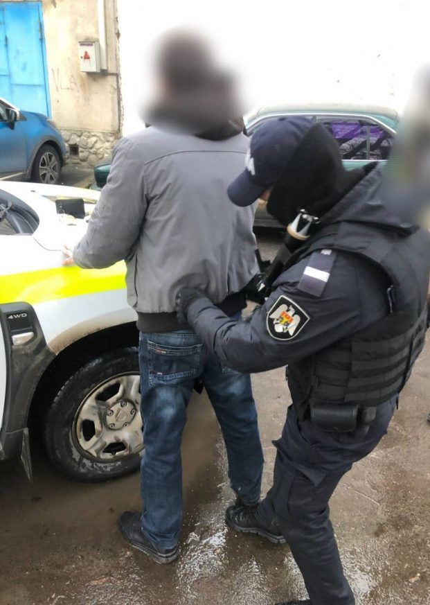 Разыскивался полицией: в Единцах задержали вора