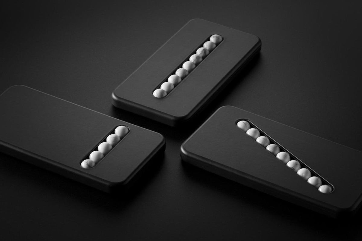 Создан гаджет для борьбы с зависимостью от смартфонов