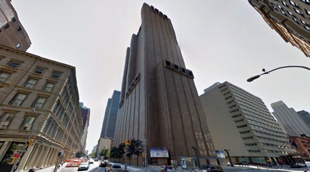 Misterul clădirii fără ferestre din centrull New York-ului
