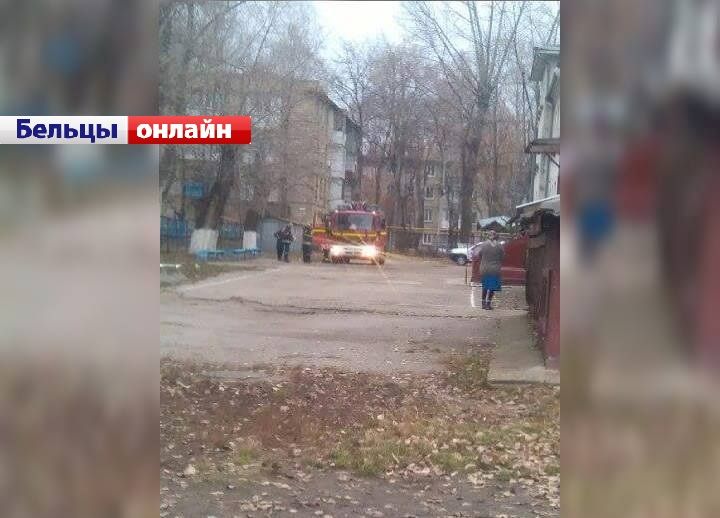 В бельцкой школе эвакуировали всех учеников