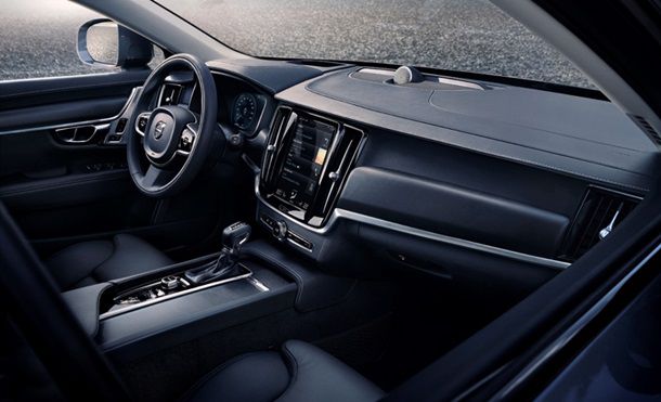 Volvo представила новый кроссовер