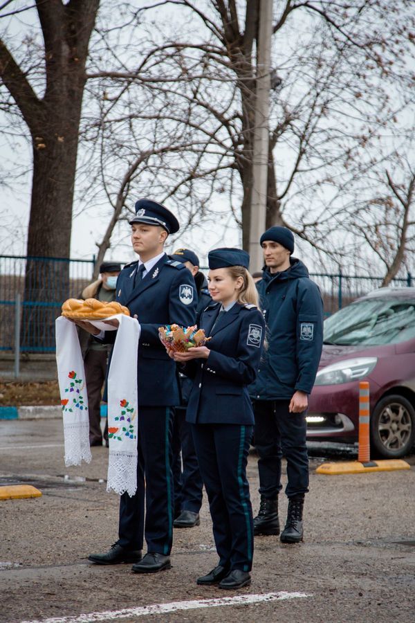 Оркестр молдавской Погранполиции отправился колядовать к украинским коллегам