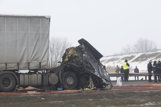 В Польше из-за тумана столкнулись более 70 авто