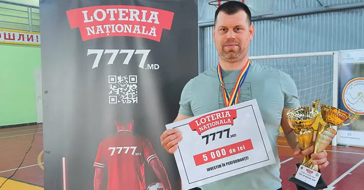 Loteria Națională a premiat cel mai bun sportiv de la campionatul de armwrestling din Taraclia