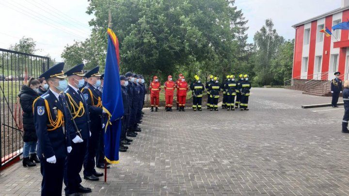 В Кантемире открыли современную пожарную часть с вертолётной площадкой