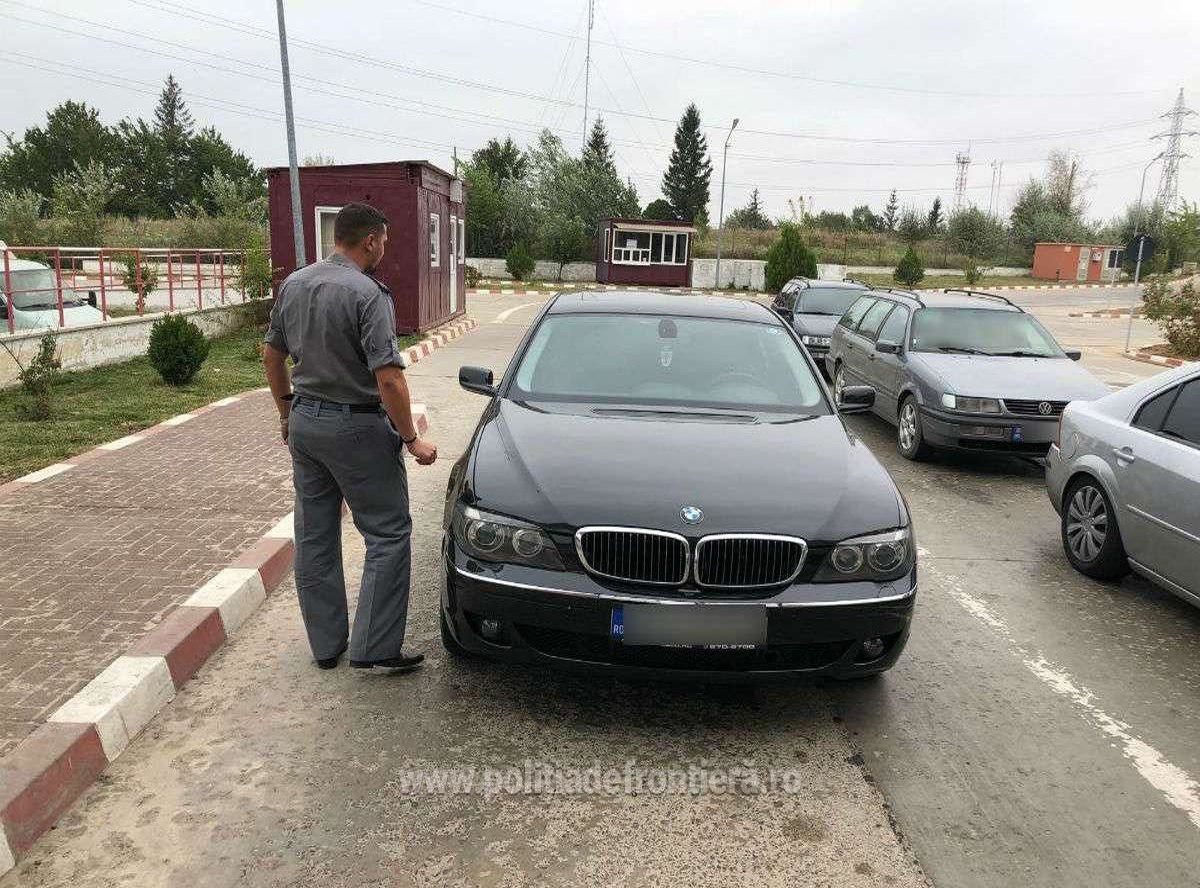 У молдаванина на КПП изъяли BMW, разыскиваемый властями Венгрии