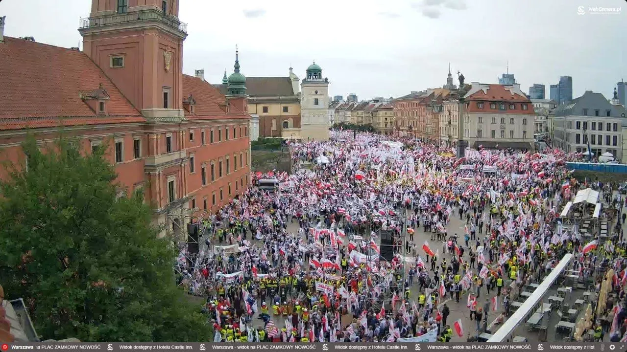 Польские фермеры проводят большой протест в Варшаве