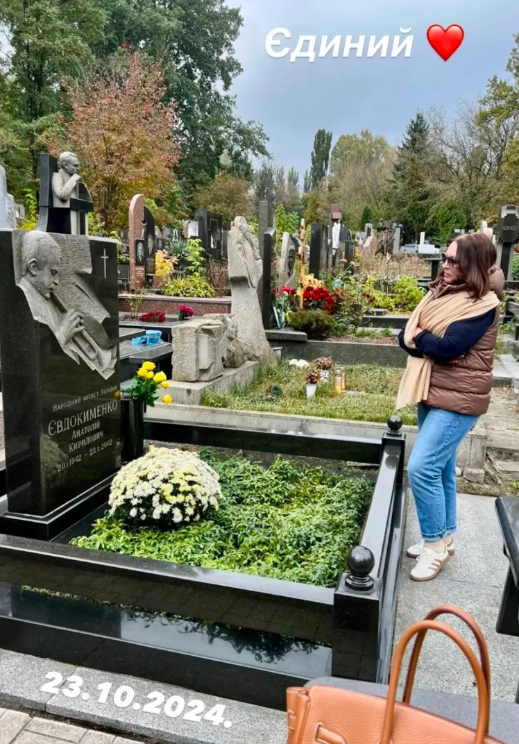 "Отшельница" София Ротару публично обратилась к покойному мужу