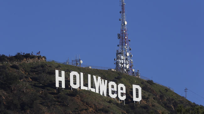 Simbolul Hollywood a devenit un omagiu pentru droguri