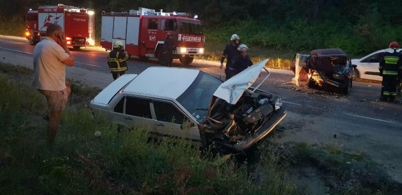 В результате ДТП на Балканском шоссе пострадали два человека