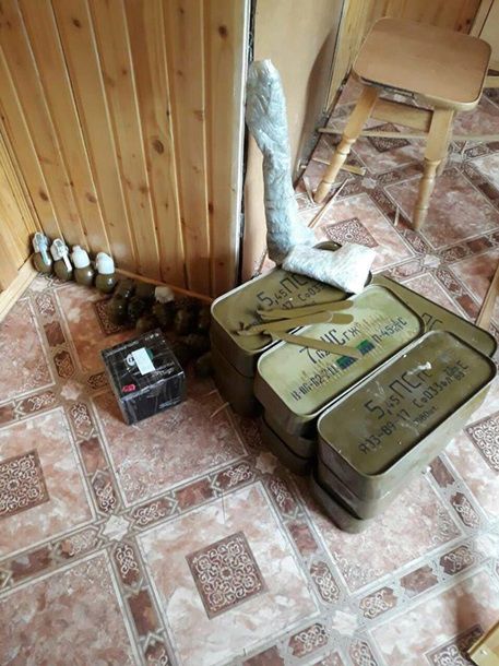 На Прикарпатье у бывшего прапорщика изъяли 22 гранатомета