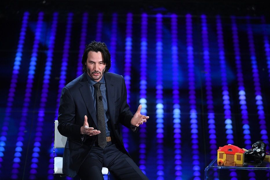 Keanu Reeves A Strans Milioane De Dolari Pentru Copiii Bolnavi De Cancer