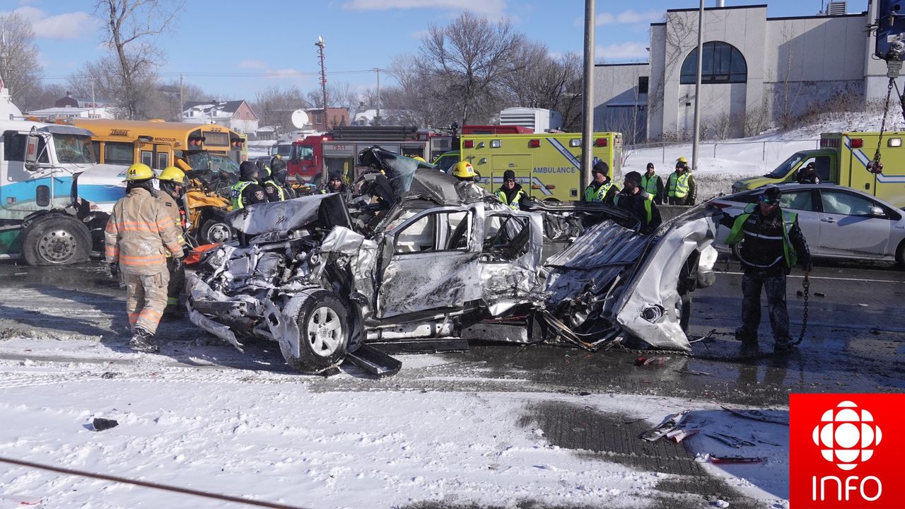В Канаде столкнулись более 200 автомобилей, 60 человек пострадали