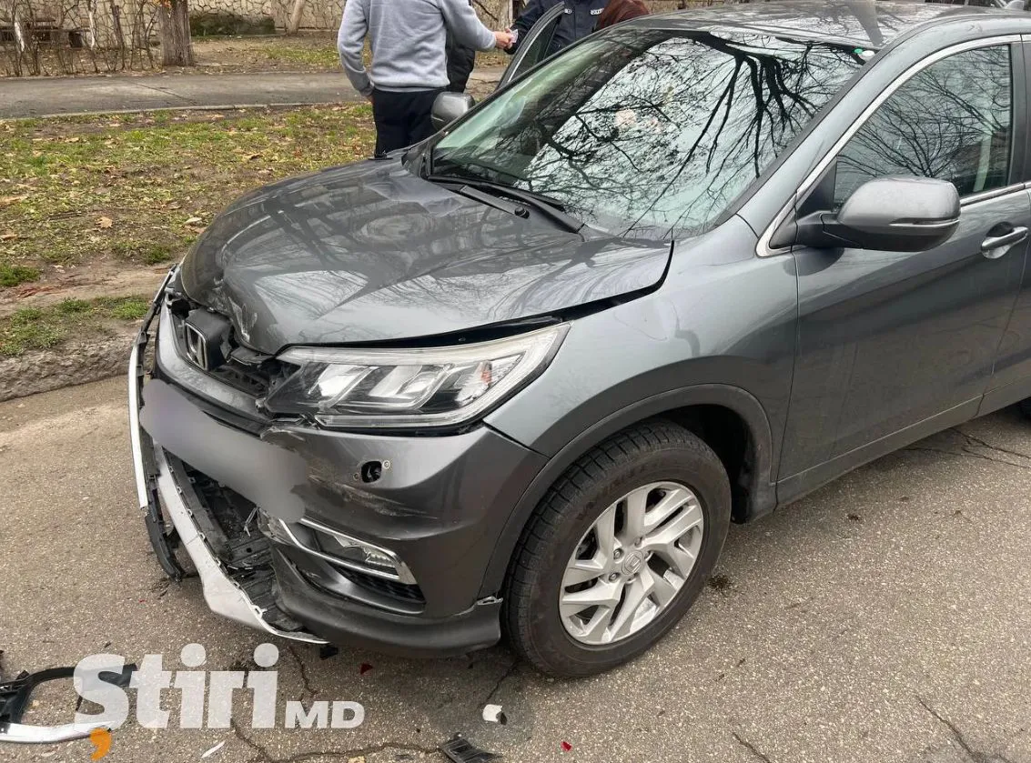 В Кишиневе произошло ДТП с участием трех автомобилей