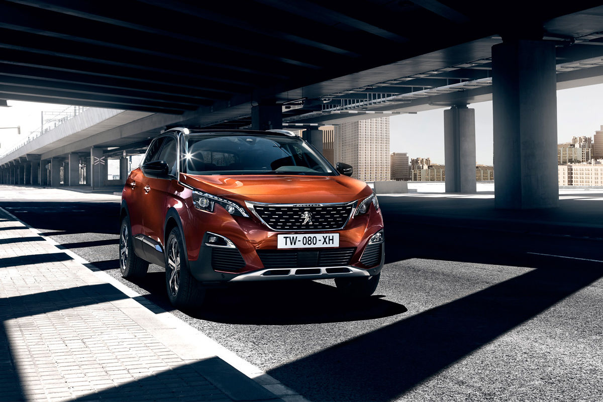 Peugeot представил новый кроссовер 3008