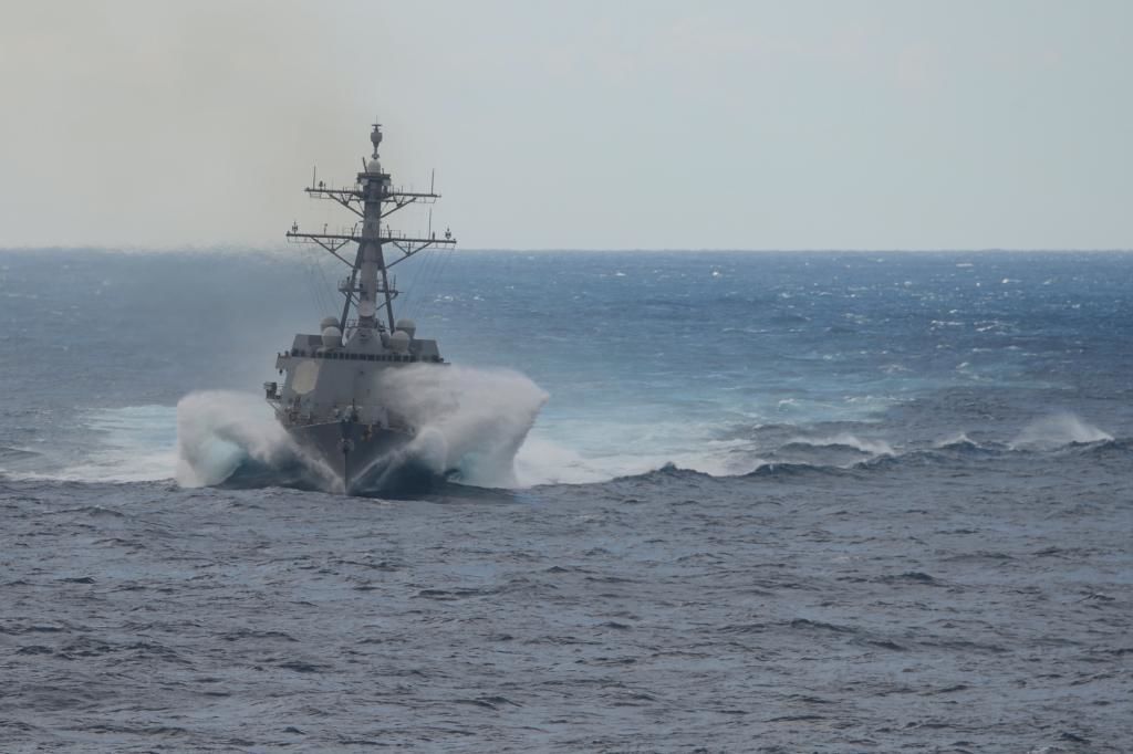 Военные корабли США впервые за 30 лет вошли в Баренцево море