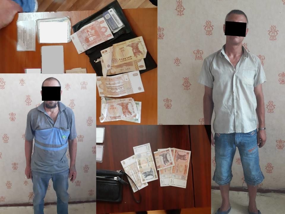 Столичная полиция задержала двух карманников