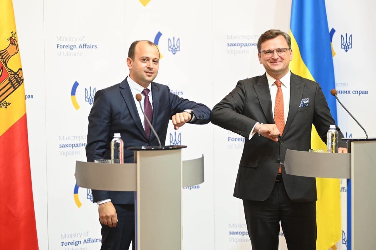 Украина и Молдова договорились реанимировать двусторонние заседания и консультации