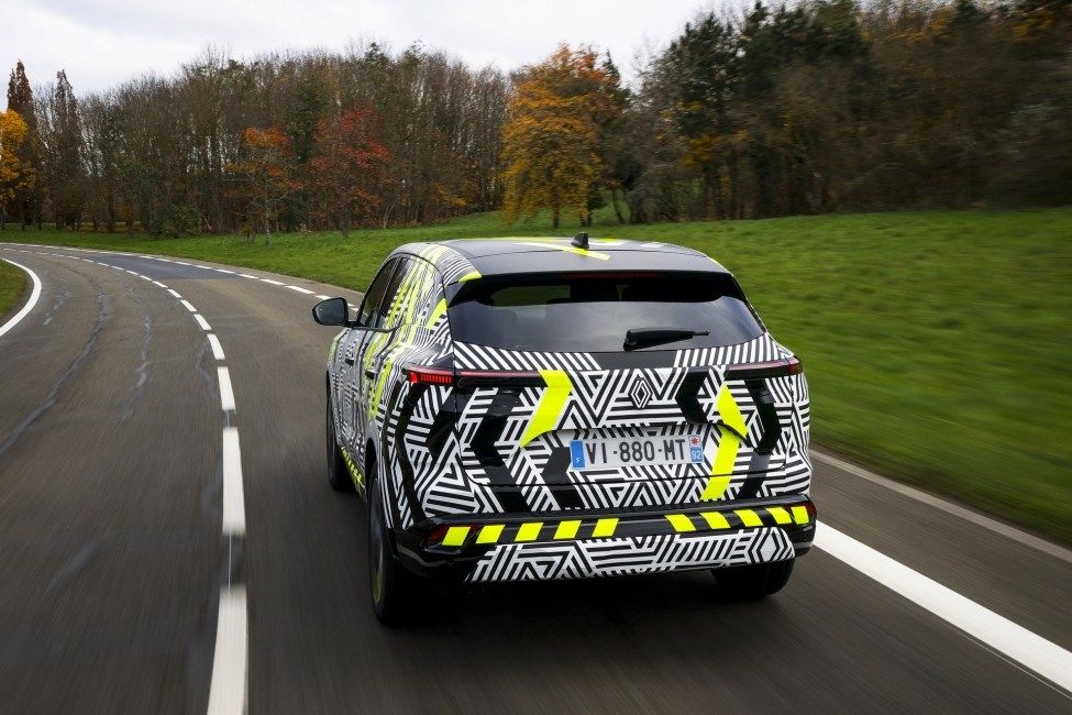 Renault представила новый кроссовер Austral