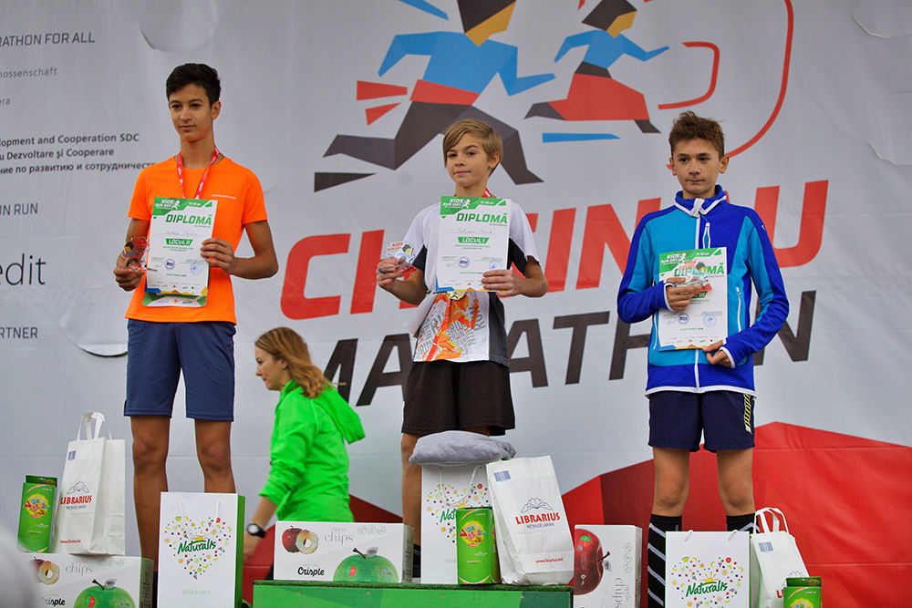 В Кишиневе прошли детские соревнования Kids Run Day by Naturalis