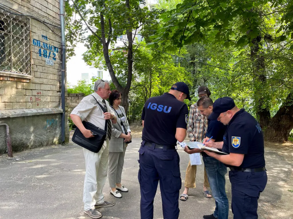 Квартира в центре Кишинева превратилась в настоящую помойку