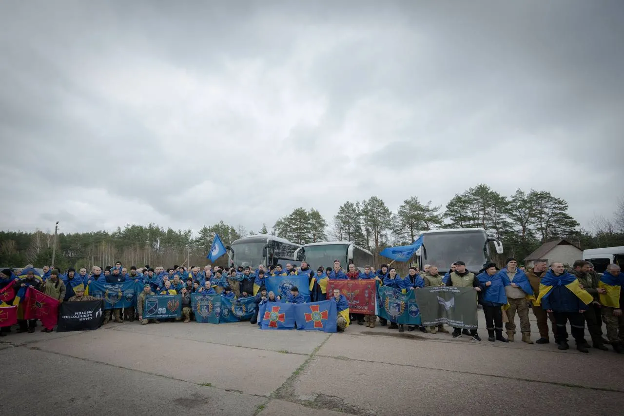 Россия и Украина обменялись военнопленными: 175 на 175