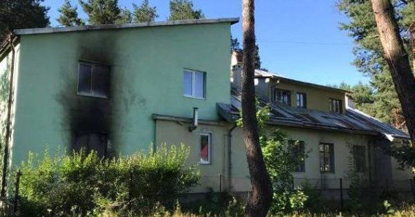 Женский монастырь подо Львовом забросали коктейлями Молотова