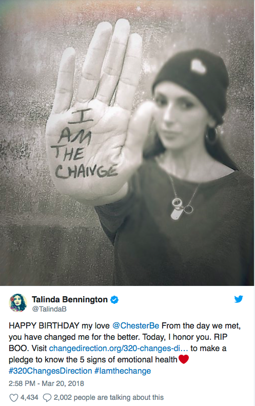 Mesaj emoționant postat pe Twitter de văduva lui Chester Bennington. Solistul Linkin Park ar fi implinit azi 42 de ani