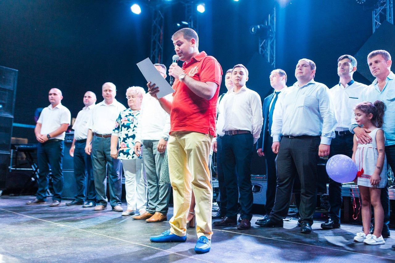 Poza zilei. Cireașa de pe tort de la Orhei: Cum s-a îmbrăcat Șor
