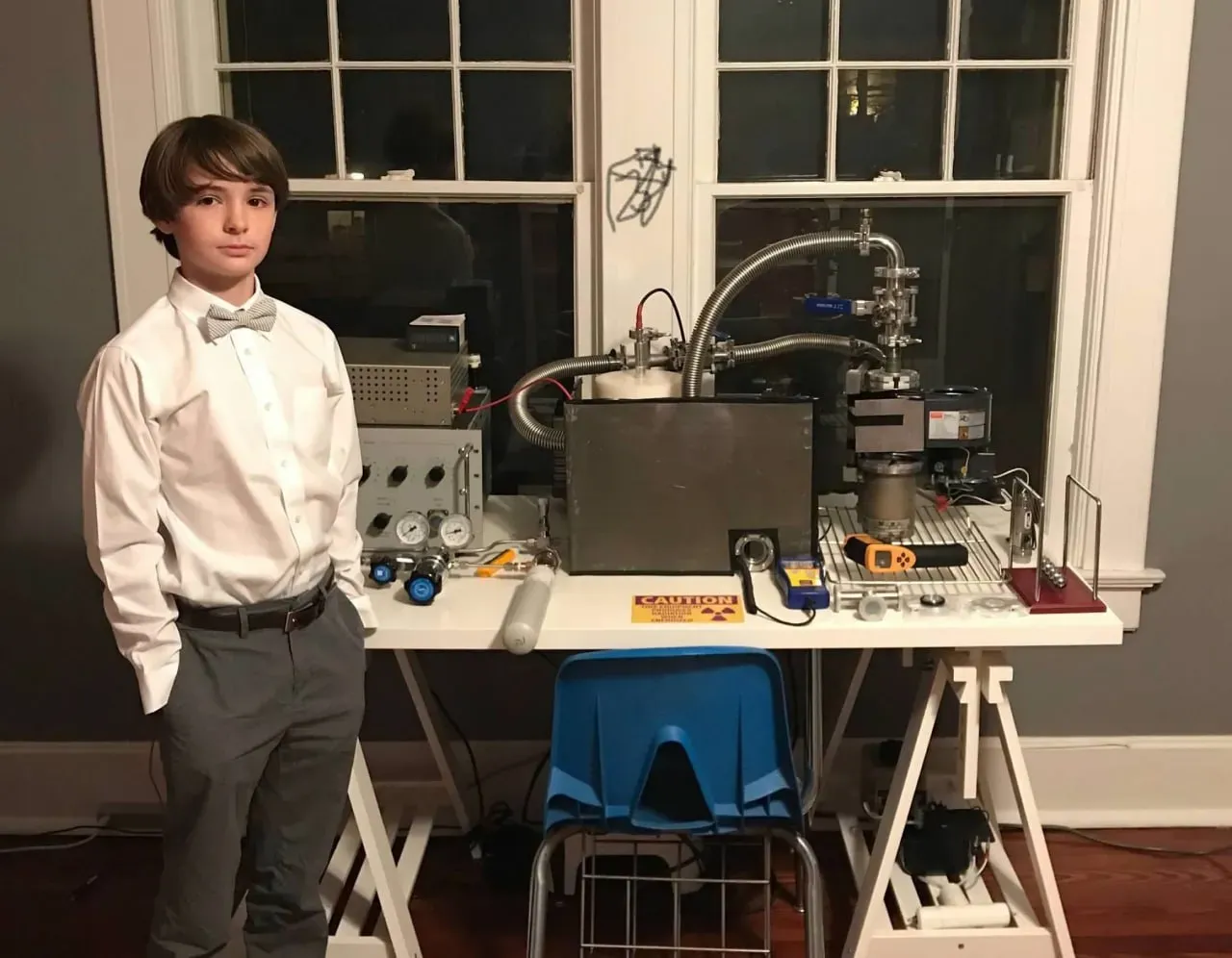 Un adolescent a reușit să realizeze fuziune nucleară în propria casă cu ajutorul unor echipamente de pe eBay