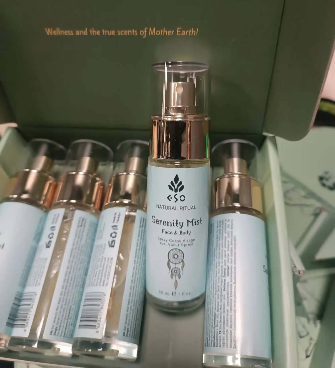 Un lot de produse cosmetice de contrabandă, confiscat la Aeroportul Chișinău