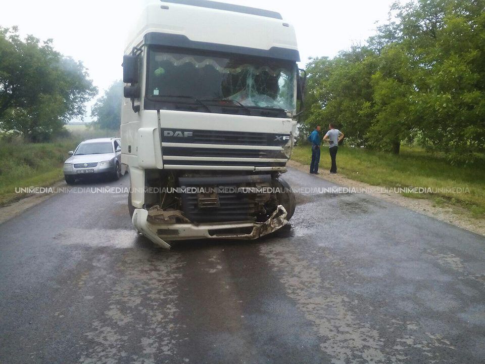 В Гагаузии в результате ДТП сгорел трактор, есть пострадавший