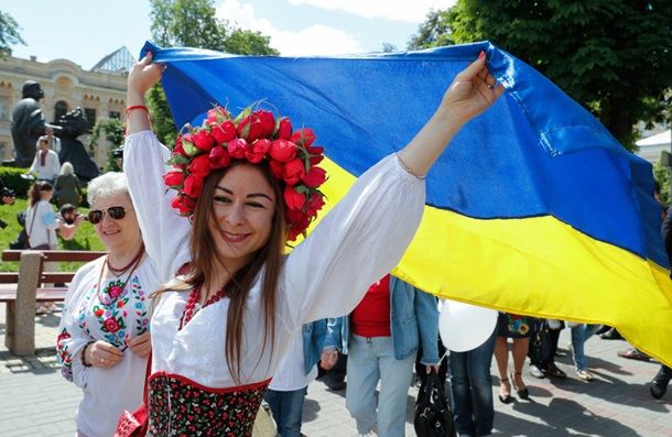 В Киеве прошел мегамарш вышиванок