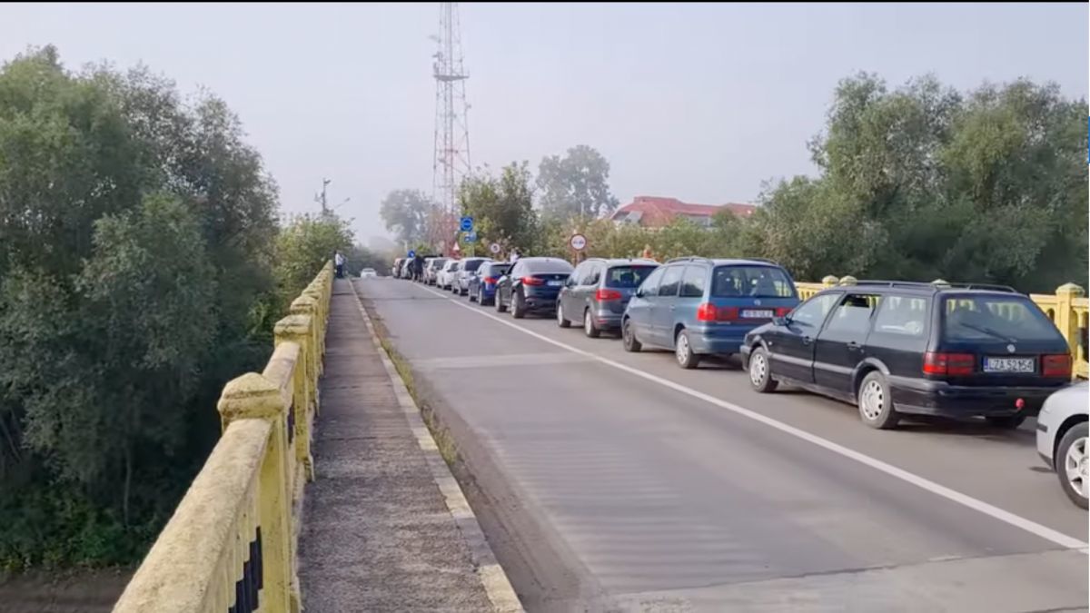 При въезде на таможню Скулень образовались пробки
