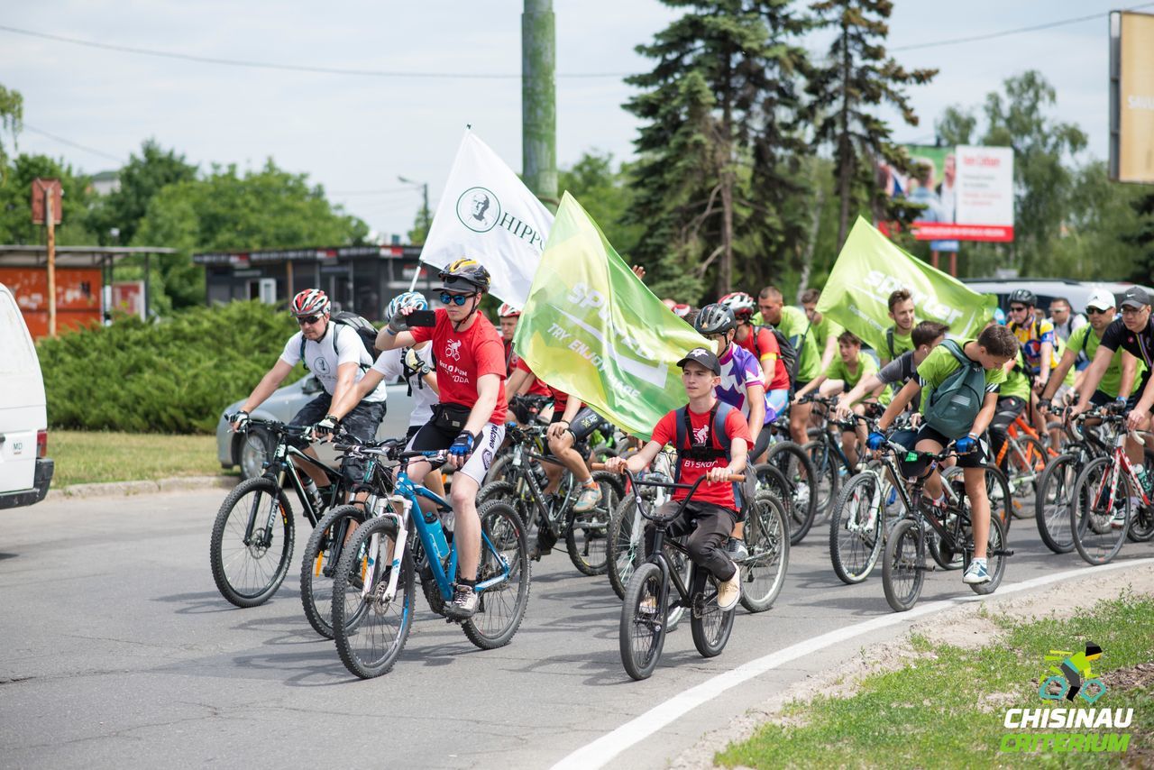 5000 человек проехали Velo Fun by Skoda по главным улицам Кишинева