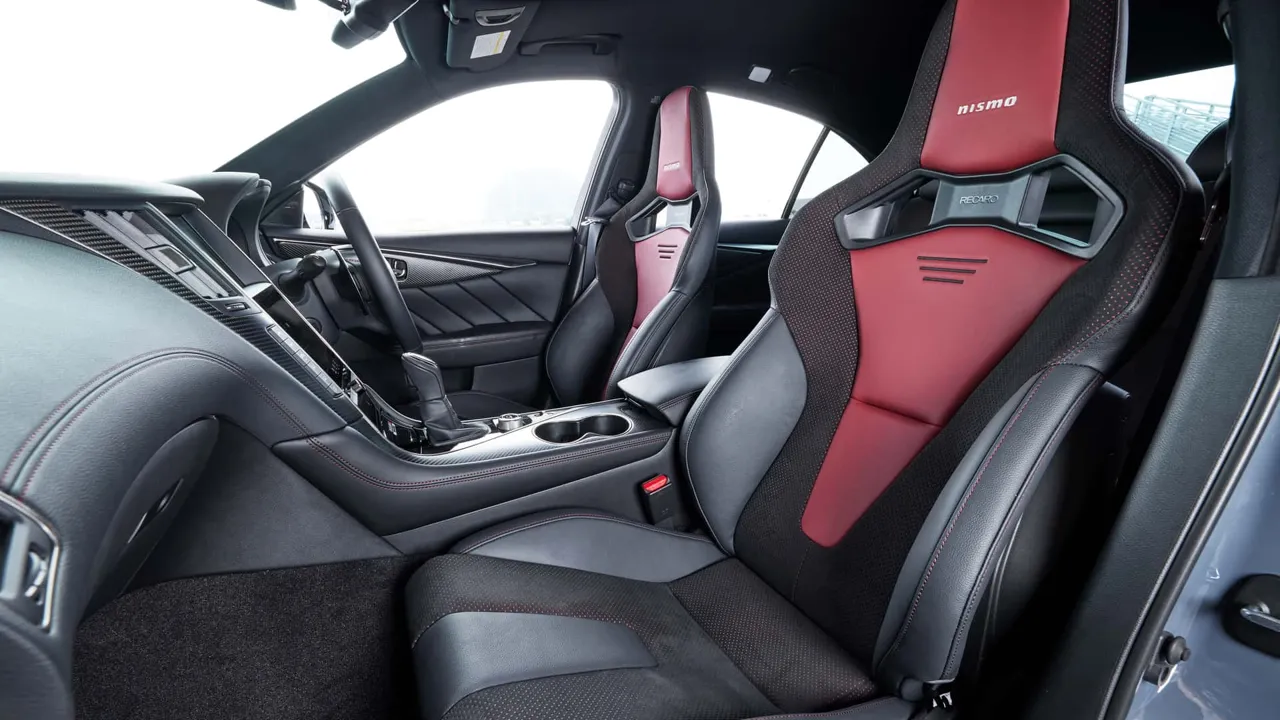 В Японии представлен новый Nissan Skyline