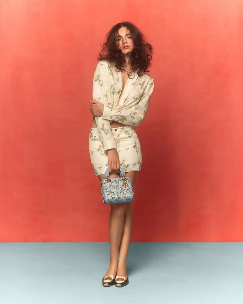 Дочь Моники Беллуччи в кукольном образе снялась для глянца