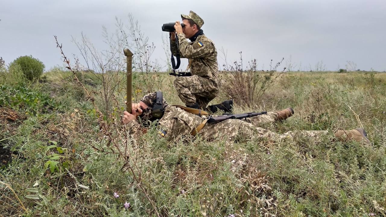Украина перебросила войска в район Азовского моря