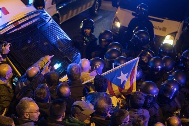 Протесты в Барселоне: 27 пострадавших