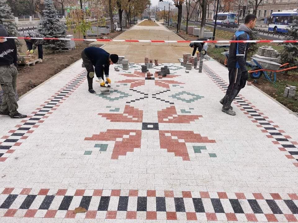 Аллею Григоре Виеру в Кишиневе украсят молдавским ковром