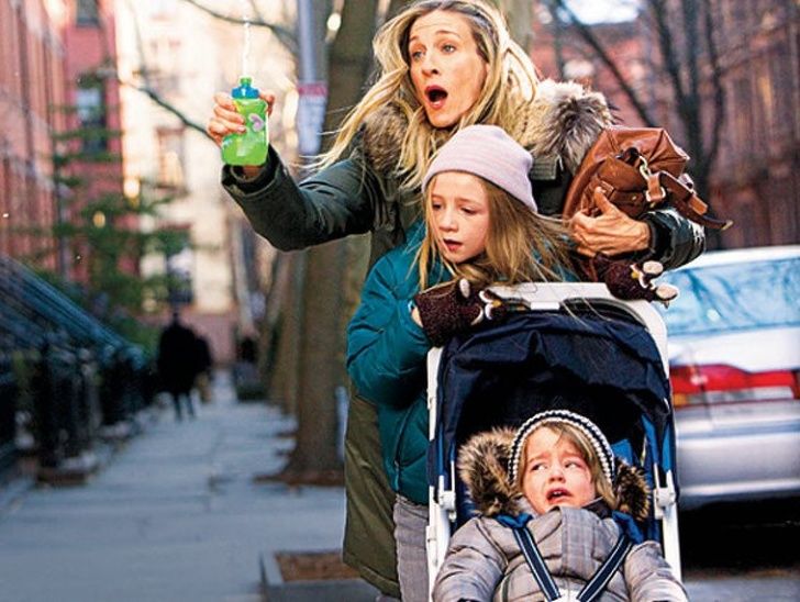 Как она это знает. Как она это знает. Я не знаю, как она делает это (2011). Как она это знает. Смешные факты о женщинах.