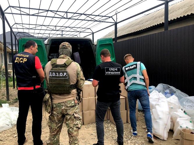 На Украине во время обысков  нашли более 3000 пачек сигарет из Молдовы