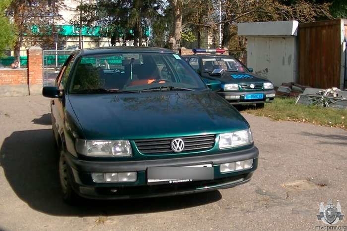 В Григориополе во дворе школы машина наехала на шестиклассника