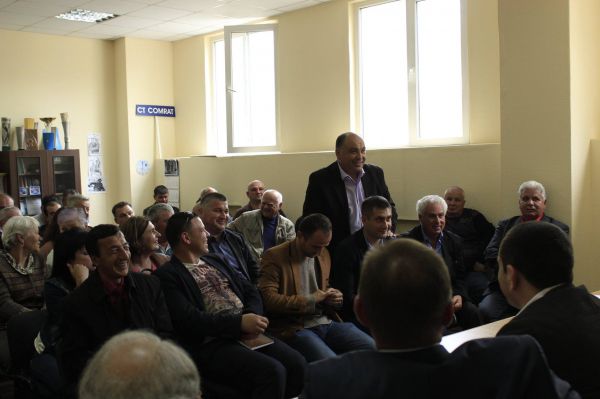 Ряд депутатов НСГ примкнули к "ДПМ-Новой Гагаузии"