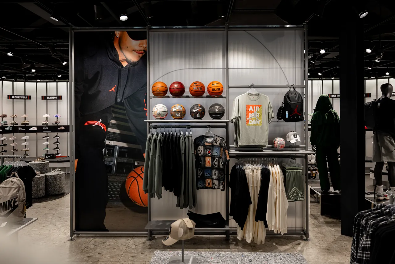 Nike теперь в Молдове: Единственный официальный магазин открылся в Кишинёве