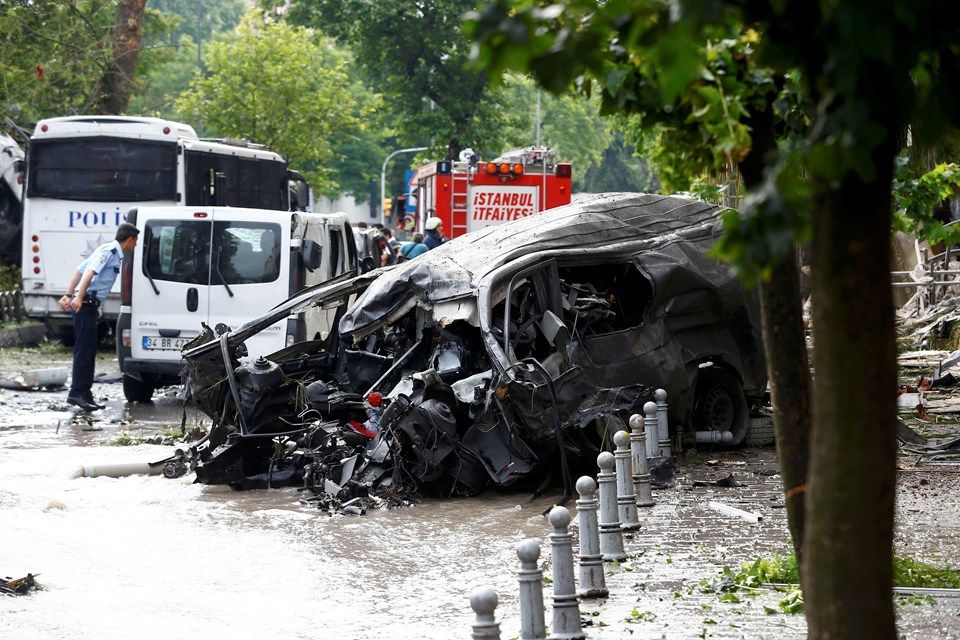 При взрыве в Стамбуле погибли 11 человек, 36 ранены