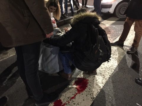 В центре столицы автомобиль сбил несовершеннолетнего на пешеходном переходе