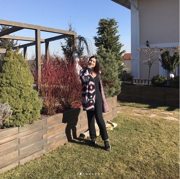 Jasmin Shor se afla in Moldova. Cum a fost surprinsa artista